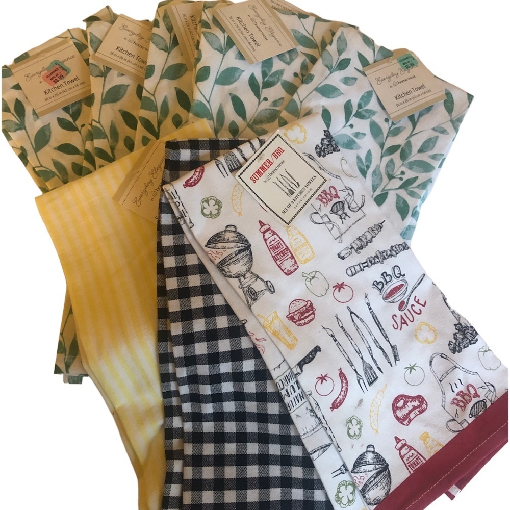 𝅺nwt Set of Kitchen Towels in a rainbow of colors. Also Set of 4 Cloth N…